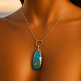 Helen - Colar com Pedra Azul e Dourada