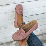 Nádia - Mocassins clássicos com detalhes em borlas