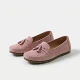 Nádia - Mocassins clássicos com detalhes em borlas
